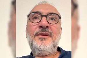 باید مذاکره کنیم ولی ایران به وسایل دفاع از خودش نیاز دارد