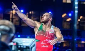 زارع دومین کشتی‌گیر ایران در نیمه‌نهایی