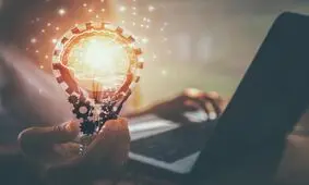 نوآوری و تاثیرگذاری دانشمندان با بالا رفتن سن کاهش می‌یابد؟

