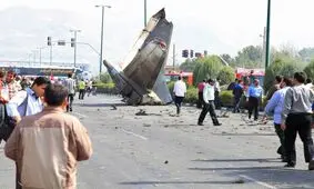 سقوط هواپیمای مسافربری در خیابان‌ غرب تهران؟!