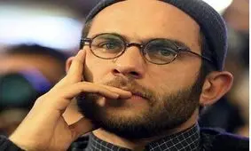 انتقاد شدید بابک حمیدیان به تصاویر بیلبوردهای دفاع مقدس/ شما بی‌جا کردید از این همه صورت و میراث سواستفاده کردید/ سیمرغ را پس می‌فرستم 