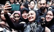 استقبال گرم قمی‌ها از مریلا زارعی