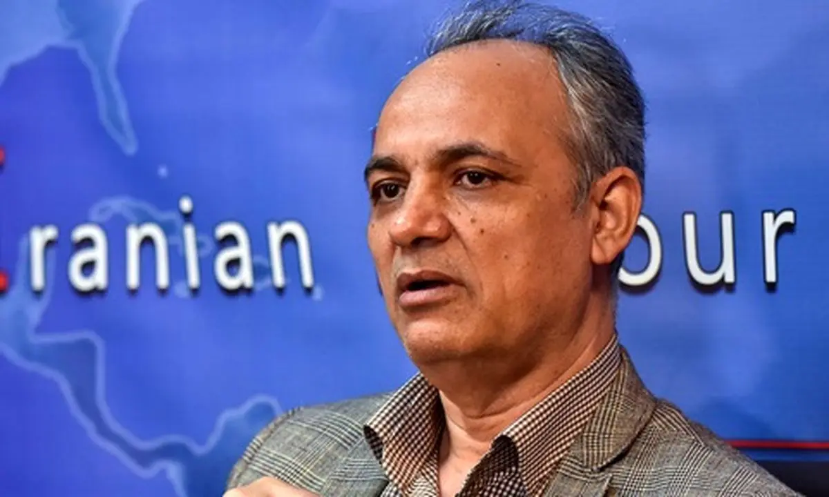 احمد زیدآبادی: پیام رهبری پررنگ کردن نقش رئیس‌جمهور بود
