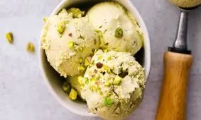 طرز تهیه بستنی پسته ای ۵ دقیقه‌ای در منزل