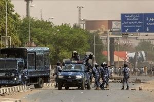 تظاهرات در سودان؛ قطع اینترنت و تلفن/۵ معترض کشته شدند