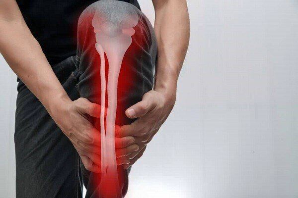 با دلایل اصلی استخوان درد آشنا شوید + روش درمان سریع در خانه - همشهری آنلاین