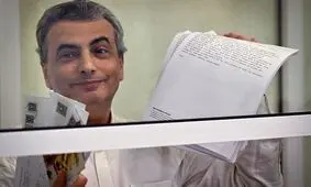 سیاستمدار مخالف جنگ،  ۱۱ سال زندان گرفت!