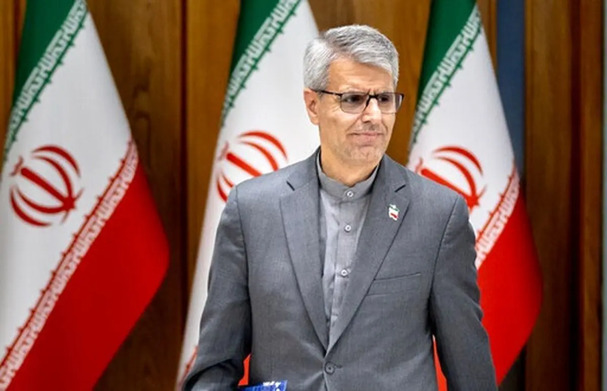 پس از اظهارات تهدیدآمیز ترامپ، هیئت ایرانی از ادامه نشست چهارجانبه خودداری کرد/ یک سازوکار نظارت بر اجرای تعهدات طرفین خواهیم داشت و از روز دوشنبه باید تیم‌های فنی دو طرف با حضور میانجی‌ها جلساتی را برگزار کنند