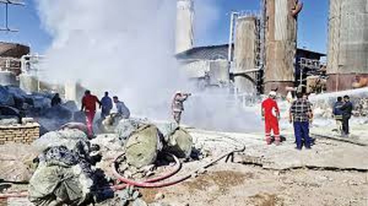 لحظه هولناک انفجار در شرکت پالایش نفت پارسیان؛ یک نفر کشته و سه نفر مصدوم شدند/ ویدئو 