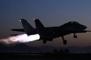 نقش خلبانان ارتش در جنگ ۱۲ روزه به روایت فرمانده نیروی هوایی/ با یورش به دستههای ۴-۵ فروندی دشمن، آنها از عملیات منصرف میشدند