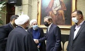 روحانی و جهانگیری در مراسم ختم مادر عیسی کلانتری/ عکس
