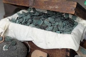 کشف گنج یک میلیون دلاری ۳۰۰ ساله