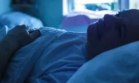 از هر ۱۰ بزرگسال ۳ نفر با اختلال خواب مواجه است/ چگونه بهتر استراحت کنیم؟