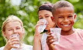 کودکان روزانه چقدر آب بنوشند؟
