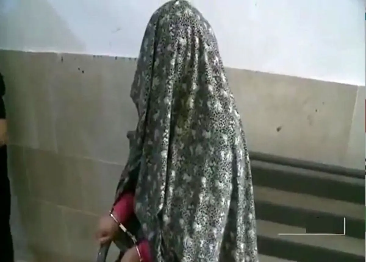 عروس عصبانی با کوبیدن مجسمه به سر مادر شوهرش از او انتقام گرفت