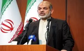 وزیر کشور: با دو هنرپیشه و دو ورزشکار نمی‌توان انقلاب کرد/ فضای مجازی به طور کامل فیلتر می‌شود