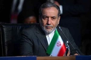 اختلاف بین دو محافظ عراقچی در دانشگاه تبریز حاشیه ساز شد/ ویدئو