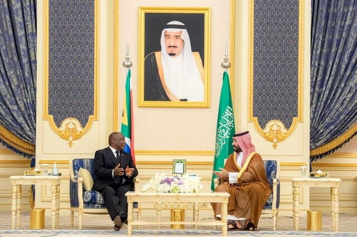دیدار بن سلمان با رئیسجمهور آفریقای جنوبی و امضای ۱۵ توافقنامه همکاری