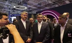 بازدید معاونین وزیر ارتباطات از غرفه رایتل در الکامپ ۱۴۰۵ 