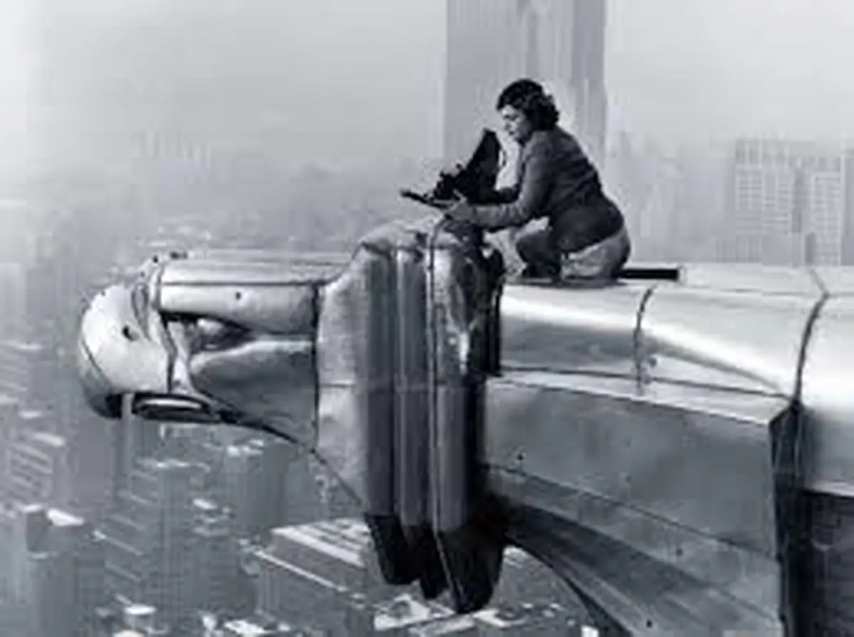 عکس روی جلد نخستین شماره‌ مجله‌ LIFE چه بود؟ 