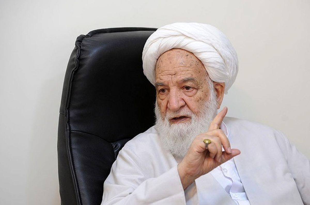 آیتالله مسعودی خمینی: مأمورین گشت ارشاد باید آموزش ببینند/ حجاب از صدر اسلام بود ولی رضا شاه این طور آن را از بین برد