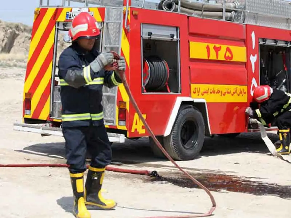 آب های آتش نشانی تهران را می دزدند