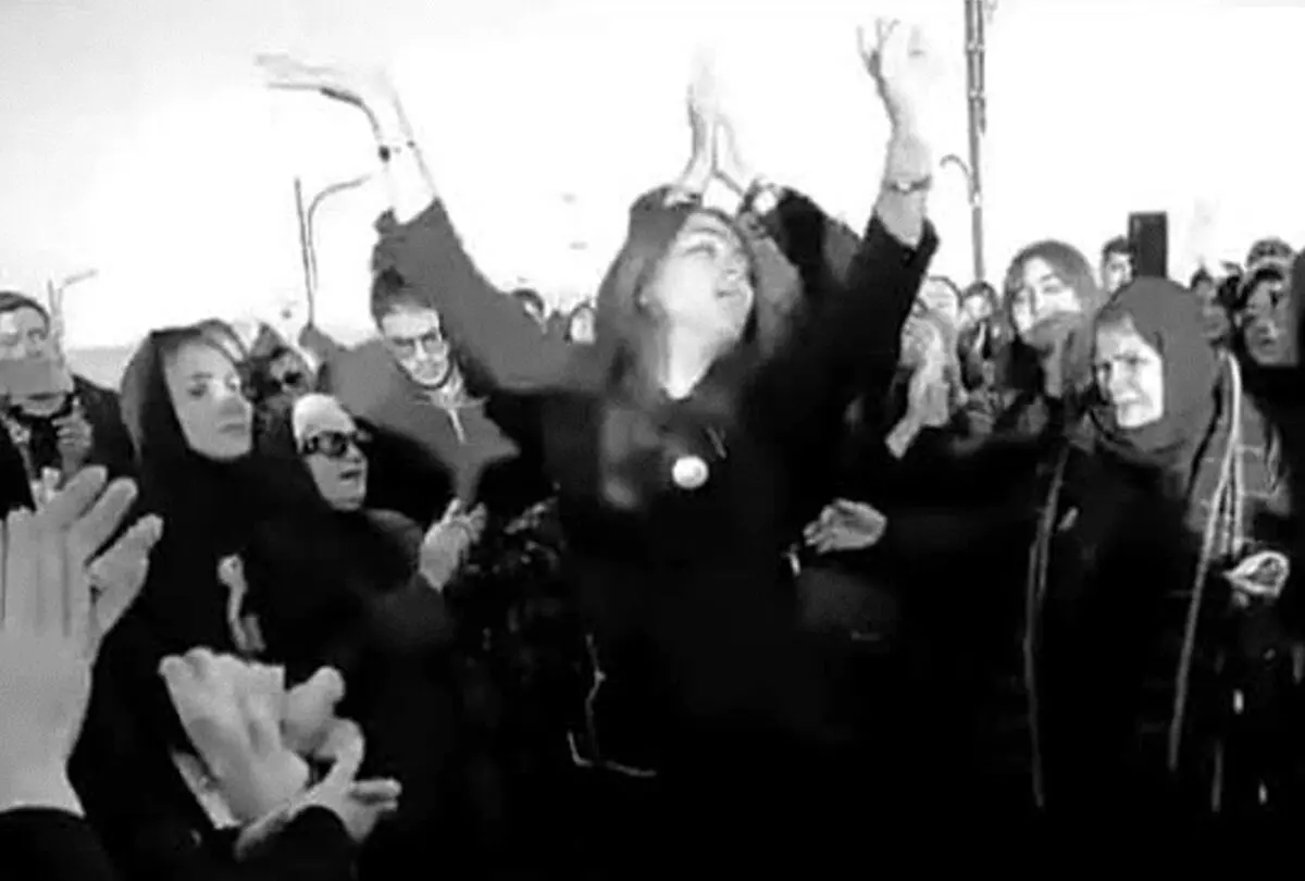 تمایز بنیادین میان زندگی‌های سوگوارپذیر و غیرقابل سوگواری/ شهدای جنگی که سزاوار سوگواریند و کشته‌های اعتراضی که هرچند شهید خوانده شدند، اما سوگشان محل سوال است