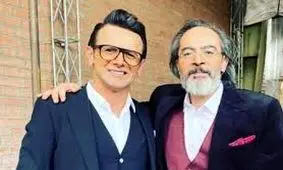 امین حیایی: من نظافتچی صدا و سیما بودم؛ یک روز داشتم تِی می‌کشیدم که با کارن همایونفر آشنا شدم/ ویدئو