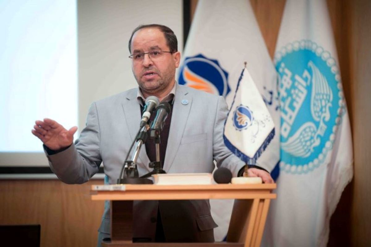 رئیس دانشگاه تهران: شاید ۱۰ رشته را حذف کنیم؛ البته نمیتوانیم اساتید را بازنشسته یا اخراج کنیم