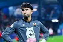 تهران‌گردی عابدزاده و خواهرش در تعطیلات