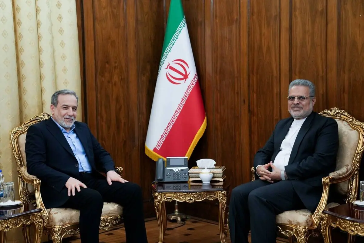 تاکید عراقچی بر ضرورت تداوم و تقویت همکاری‌های ایران و ونزوئلا
