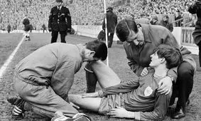 اوفارل فوتبال ایران را مدرن کرد/ برعکس کی‌روش، چند دستیار ایرانی در کنار خود داشت و کار را به آن‌ها یاد داد