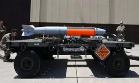 آمریکا بمب اتم به انگلیس اعزام کرد

