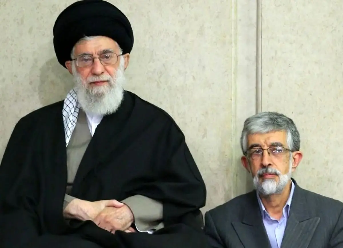 حدادعادل: در حالی که داغ فرزند عزیزم دارم، دلم با شنیدن خبر شهادت رهبر انقلاب پاره‌پاره شد/ جهان رهبری به مانند آیت الله خامنه ای کم به خودش دیده است/ ویدئو