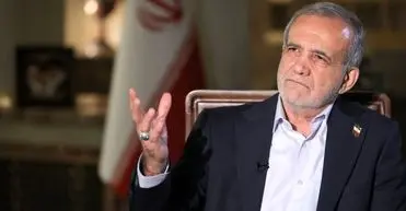  پاسخ پزشکیان درباره عمل نکردن به شعار انتخاباتی خود درباره گران نکردن بنزین/ ویدئو