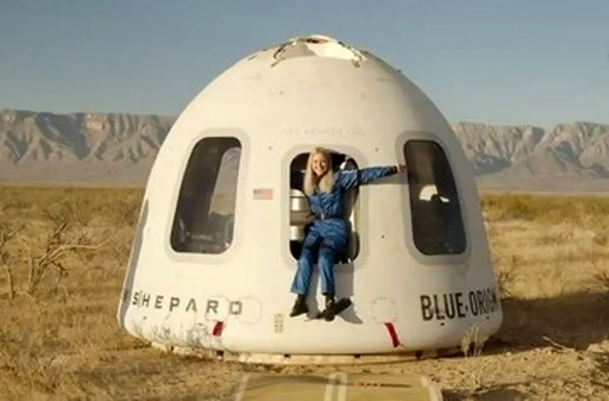 برای نخستین بار یک فرد معلول راهی فضا شد/ ویدئو