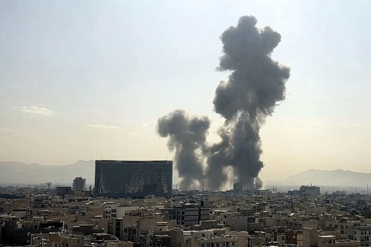 یک کارشناس نظامی: این حملات بیشتر نمادین است | طراحی  یک کمپین نظامی گسترده | حملات با تاریکی بیشتر می‌شود