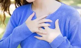 علت درد قفسه سینه انسان