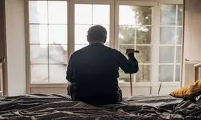 تنهایی از سیگار، الکل و چاقی مرگبارتر است