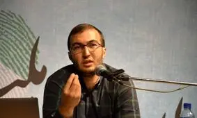 وحید اشتری هم به نماز جمعه رفت