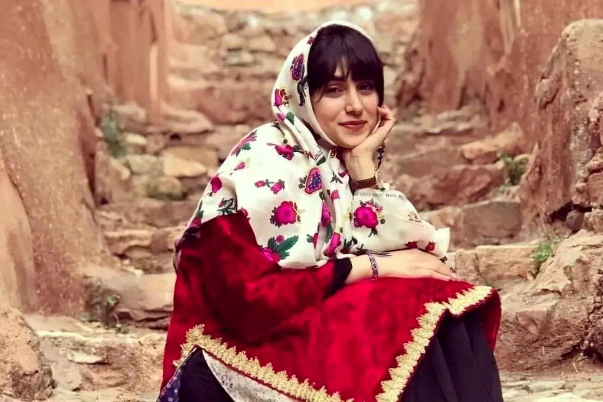 حکم پرونده کنسرت کاروانسرا برای پرستو احمدی و اعضای دیگر گروه، هنوز قطعی نشده است
