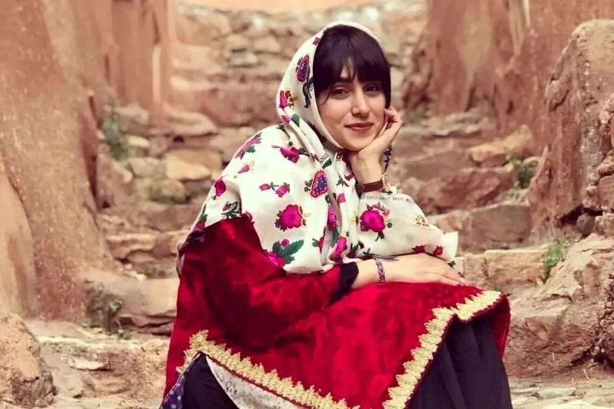 حکم پرونده کنسرت کاروانسرا برای پرستو احمدی و اعضای دیگر گروه، هنوز قطعی نشده است