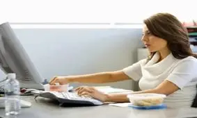 آیا نشستن طولانی در حد سیگار کشیدن خطرناک است؟