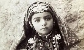 سفر به عصر قاجار؛ از «زن خَرسوار» تا «مرد آتش‌خوار»