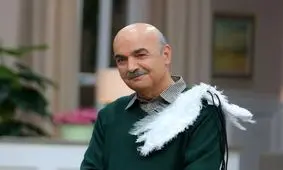  ویدیویی زیرخاکی از ایرج طهماسب بدون سبیل با ته‌ریش