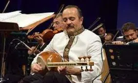 حرکت اعتراضی نوازنده معروف ایرانی روی صحنه