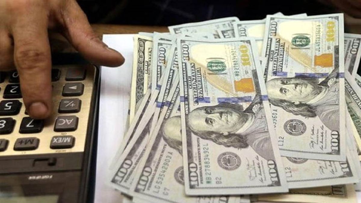 دلار ۲۷ هزار و ۹۰۸ تومان است