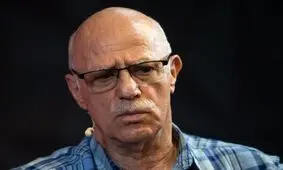 ملی‌پوش سابق فوتبال بستری شد