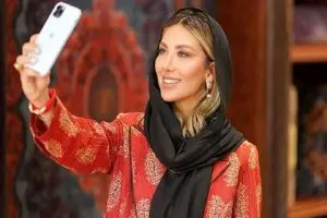 استایل تابستانی و جذاب مینا مختاری همسر بهرام رادان