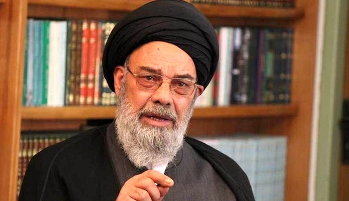 امام جمعه اصفهان: اعدام «تروریستها» احقاق حقوق عامه است